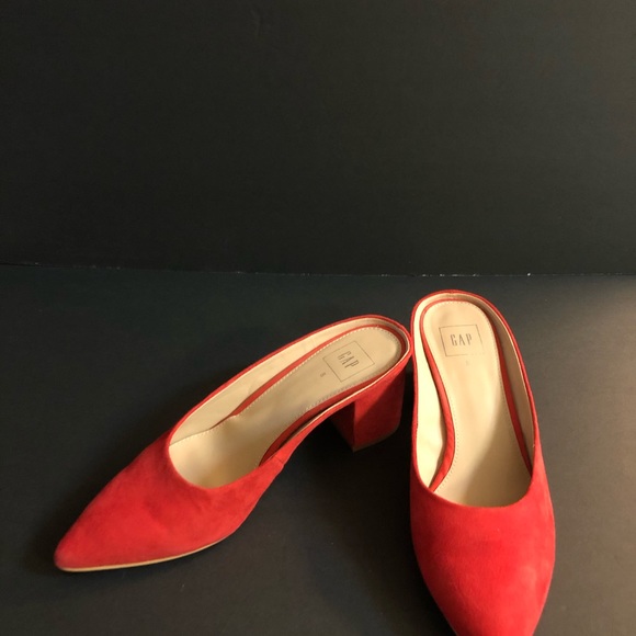 NIB GAP size 8 Red Mules Suede worn once* - Picture 9 of 10